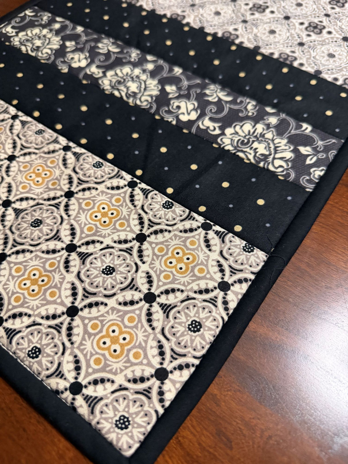 Posh 12"x42" Quilt-As-You-Go Table Runner Kit | Moda Fabrics