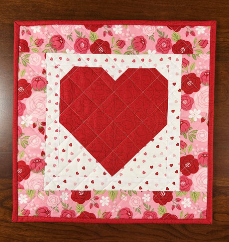 Sew in Love 14"x14" Magne-Quilt Heart Wall Hanging Kit