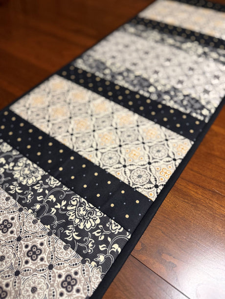 Posh 12"x42" Quilt-As-You-Go Table Runner Kit | Moda Fabrics