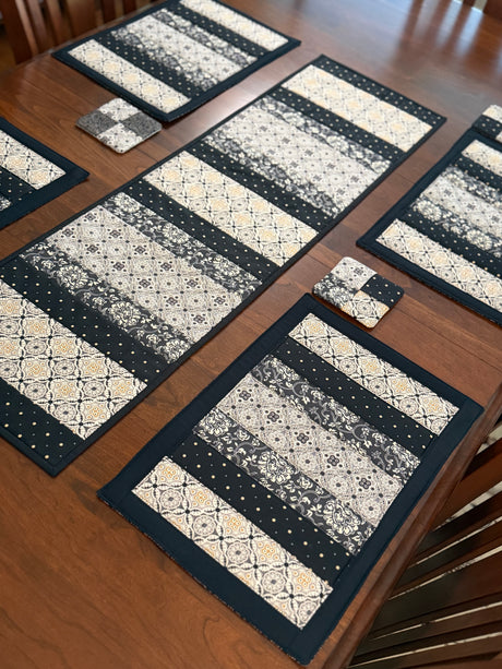 Posh 12"x18" Flip-Out Quilted Placemats Kit | Set of 4