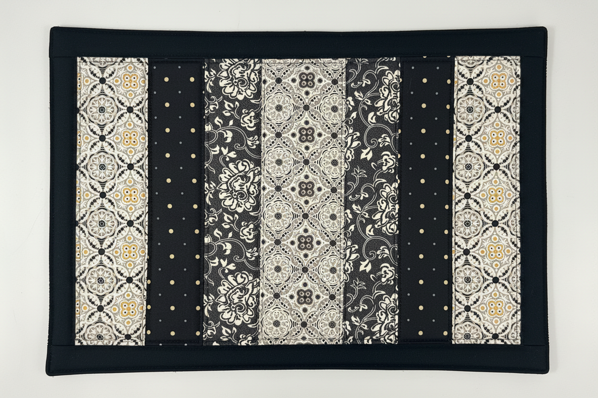 Posh 12"x18" Flip-Out Quilted Placemats Kit | Set of 4