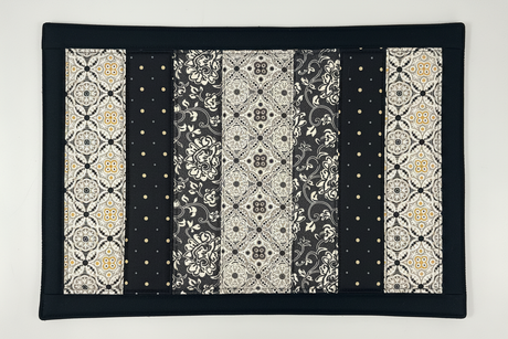 Posh 12"x18" Flip-Out Quilted Placemats Kit | Set of 4